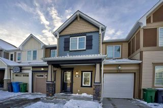 Photo 1: 241 Viewpointe Terrace: Chestermere Row/Townhouse for sale : MLS®# A2103353