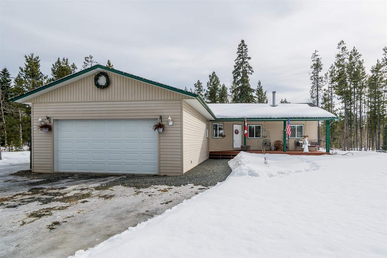 Main Photo: 3845 TRADITIONAL Place in Prince George: Buckhorn House for sale (PG Rural South (Zone 78))  : MLS®# R2546356