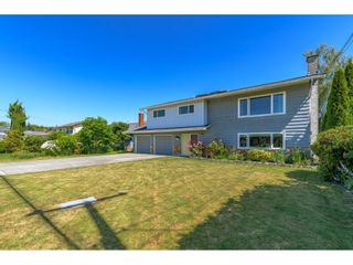 Photo 2: 5815 CRESCENT Drive in Delta: Hawthorne House for sale (Ladner)  : MLS®# R2708822
