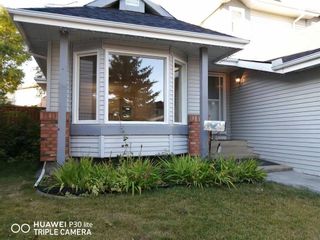Photo 2: 20 Hawkhill Way NW in Calgary: Hawkwood Detached for sale : MLS®# A2002589