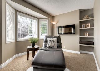 Photo 18: 50 Mt Gibraltar Place SE in Calgary: McKenzie Lake Detached for sale : MLS®# A1256761