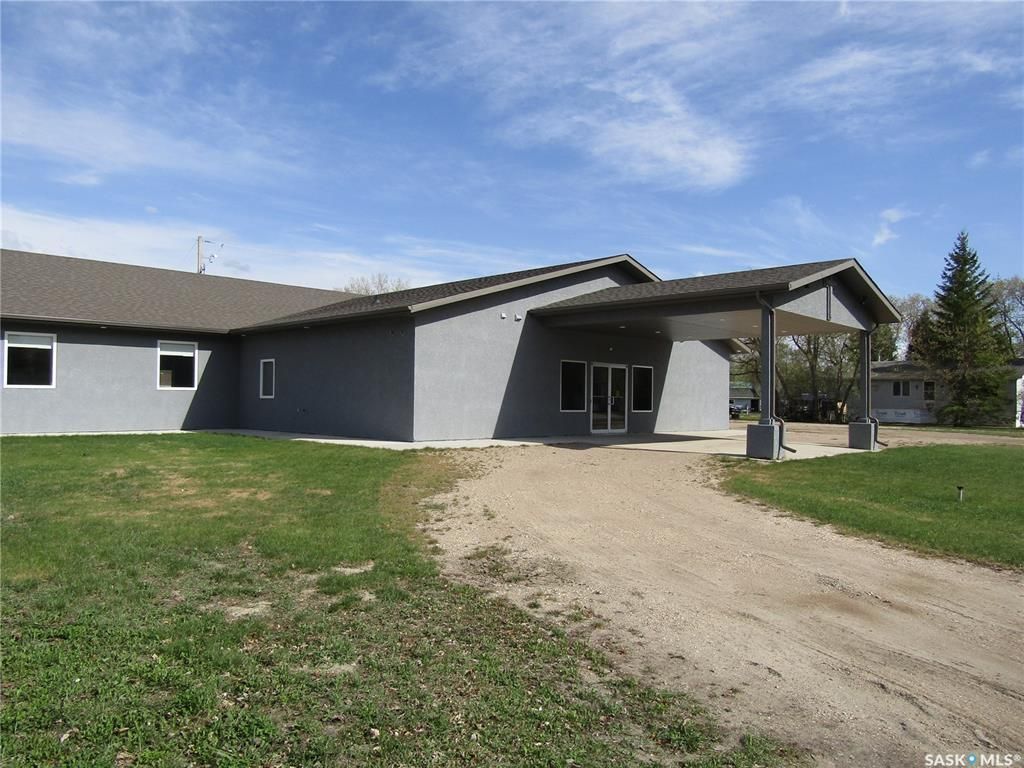 Main Photo: 2032 2nd Street Northeast in Carrot River: Commercial for sale : MLS®# SK887545