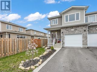 Photo 3: 938 RIVERVIEW Way in Kingston: House for sale : MLS®# 40251450