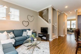 Photo 5: 60 20831 70 Avenue in Langley: Willoughby Heights Townhouse for sale in "RADIUS at MILNER HEIGHTS" : MLS®# R2207253