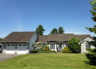 Photo 1: 18039 68TH Avenue in Surrey: Cloverdale BC House for sale in "NORTH CLOVERDALE WEST" (Cloverdale)  : MLS®# F1412711