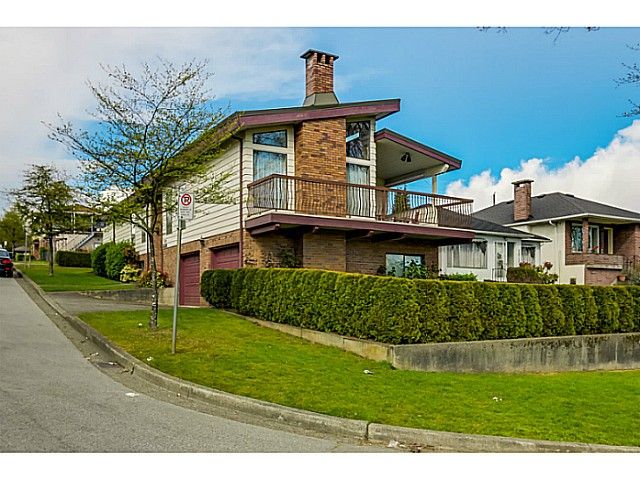 Main Photo: 2580 KASLO Street in Vancouver: Renfrew VE House for sale (Vancouver East)  : MLS®# V1114634