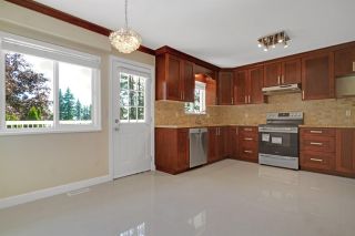 Photo 4: 1848 HAVERSLEY Avenue in Coquitlam: Central Coquitlam House for sale : MLS®# R2589926
