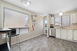 Photo 12: 111 Bow Green Crescent NW in Calgary: Bowness Detached for sale : MLS®# A2130399