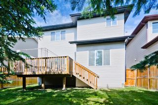 Photo 3: 336D Silvergrove Place NW in Calgary: Silver Springs Detached for sale : MLS®# A1199863