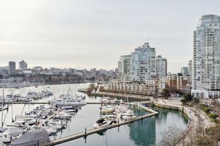 Photo 15: 1003 1067 MARINASIDE Crescent in Vancouver: Yaletown Condo for sale in "Quaywest II" (Vancouver West)  : MLS®# R2841869