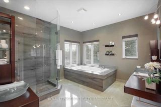 Photo 23: 737 Old Bathurst Street in Newmarket: Summerhill Estates House (Bungalow) for sale : MLS®# N6009755