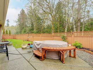 Photo 17: 93 7570 Tetayut Rd in Central Saanich: CS Hawthorne Manufactured Home for sale : MLS®# 896851