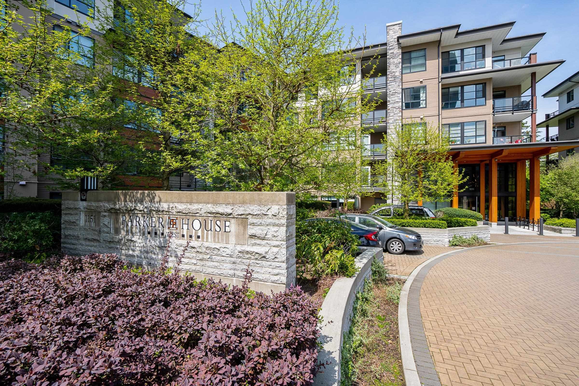 Main Photo: 306 1151 WINDSOR Mews in Coquitlam: New Horizons Condo for sale in "Parker House by Polygon" : MLS®# R2776713