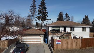Photo 1: 1139 39 Street SE in Calgary: Forest Lawn Detached for sale : MLS®# A2035890