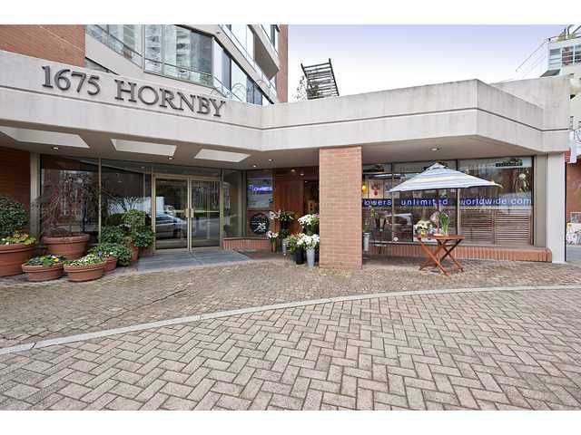 Main Photo: 101 1675 HORNBY ST in VANCOUVER: Yaletown Home for sale (Vancouver West)  : MLS®# V4040515
