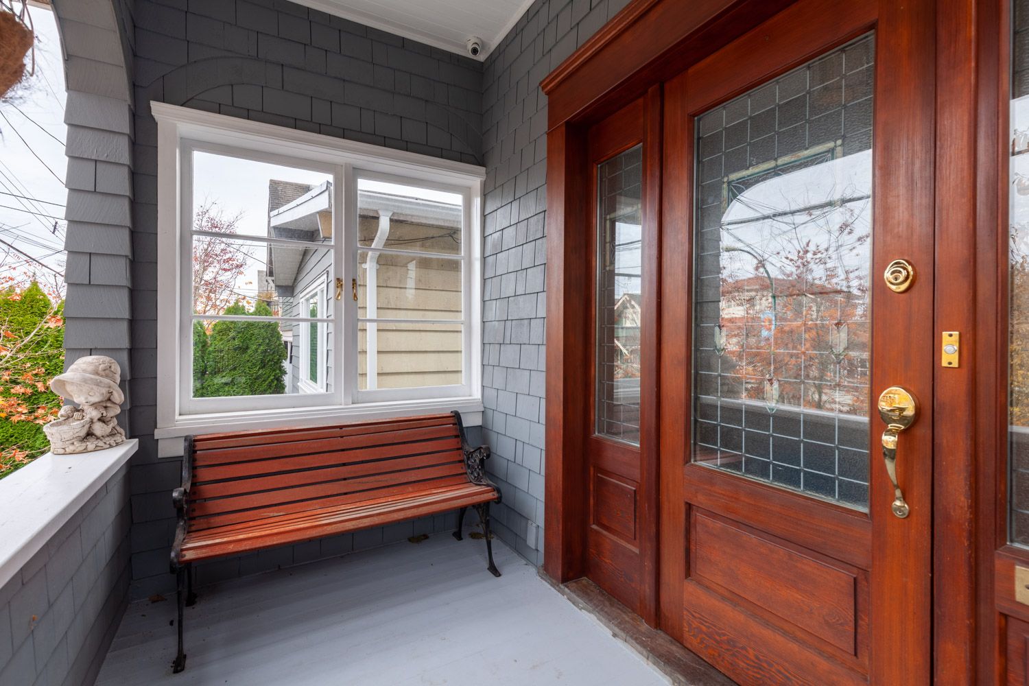 Main Photo: 120 24 Avenue in Vancouver: Main House for sale (Vancouver East)  : MLS®# R2419469