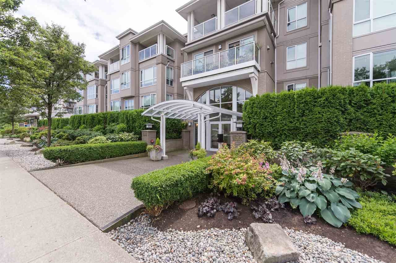 Main Photo: 214 155 E 3RD STREET in : Lower Lonsdale Condo for sale : MLS®# R2077996