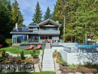 Photo 1: 40543 THUNDERBIRD Ridge in Squamish: Garibaldi Highlands House for sale : MLS®# R2694361
