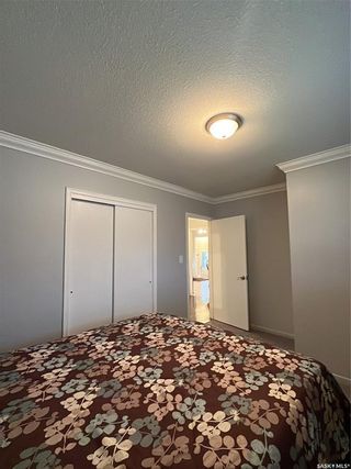 Photo 15: 315 Thomson Street in Outlook: Residential for sale : MLS®# SK952905