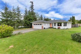 Photo 1: 860 Willowcrest Rd in Campbell River: CR Campbell River Central House for sale : MLS®# 908990