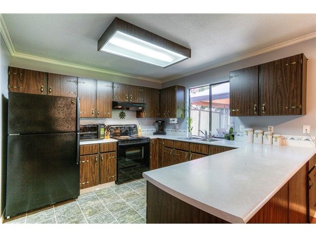 Photo 7: Photos: 1025 CORNWALL Drive in Port Coquitlam: Lincoln Park PQ House for sale : MLS®# V1123940