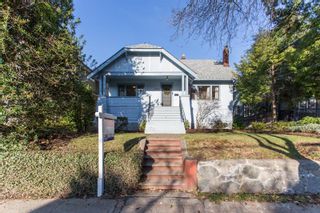 Photo 1: 1271 East 14th Avenue in Mount Pleasant: Home for sale