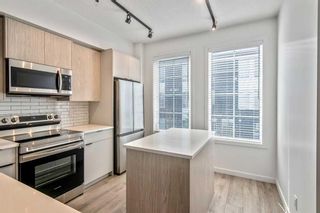 Photo 11: 80 Walgrove Common SE in Calgary: Walden Row/Townhouse for sale : MLS®# A2121193