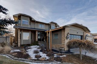 Main Photo: 324 Sun Valley Drive SE in Calgary: Sundance Detached for sale : MLS®# A1175797