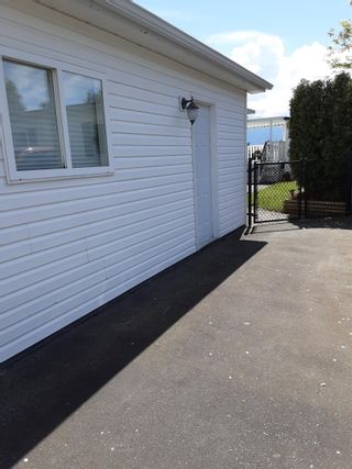 Photo 3: 84 41168 LOUGHEED Highway in Mission: Dewdney Deroche Manufactured Home for sale in "OASIS ESTATES" : MLS®# R2872980