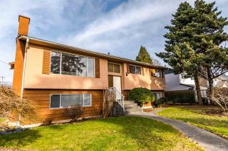Photo 1: 5231 SPRUCE Street in Burnaby: Deer Lake Place House for sale (Burnaby South)  : MLS®# R2134328