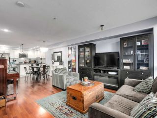 Photo 3: 2774 ALMA Street in Vancouver: Kitsilano Townhouse for sale in "Twenty On The Park" (Vancouver West)  : MLS®# R2501470