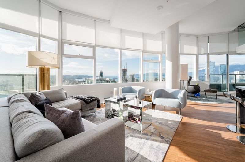 FEATURED LISTING: PH1 - 777 RICHARDS Street Vancouver
