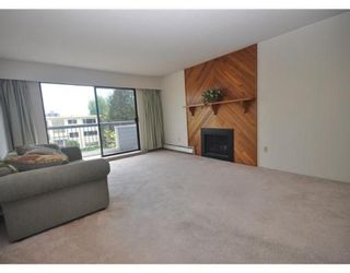 Photo 2: # 201 134 W 20TH ST in North Vancouver: Central Lonsdale Condo for sale : MLS®# V892733
