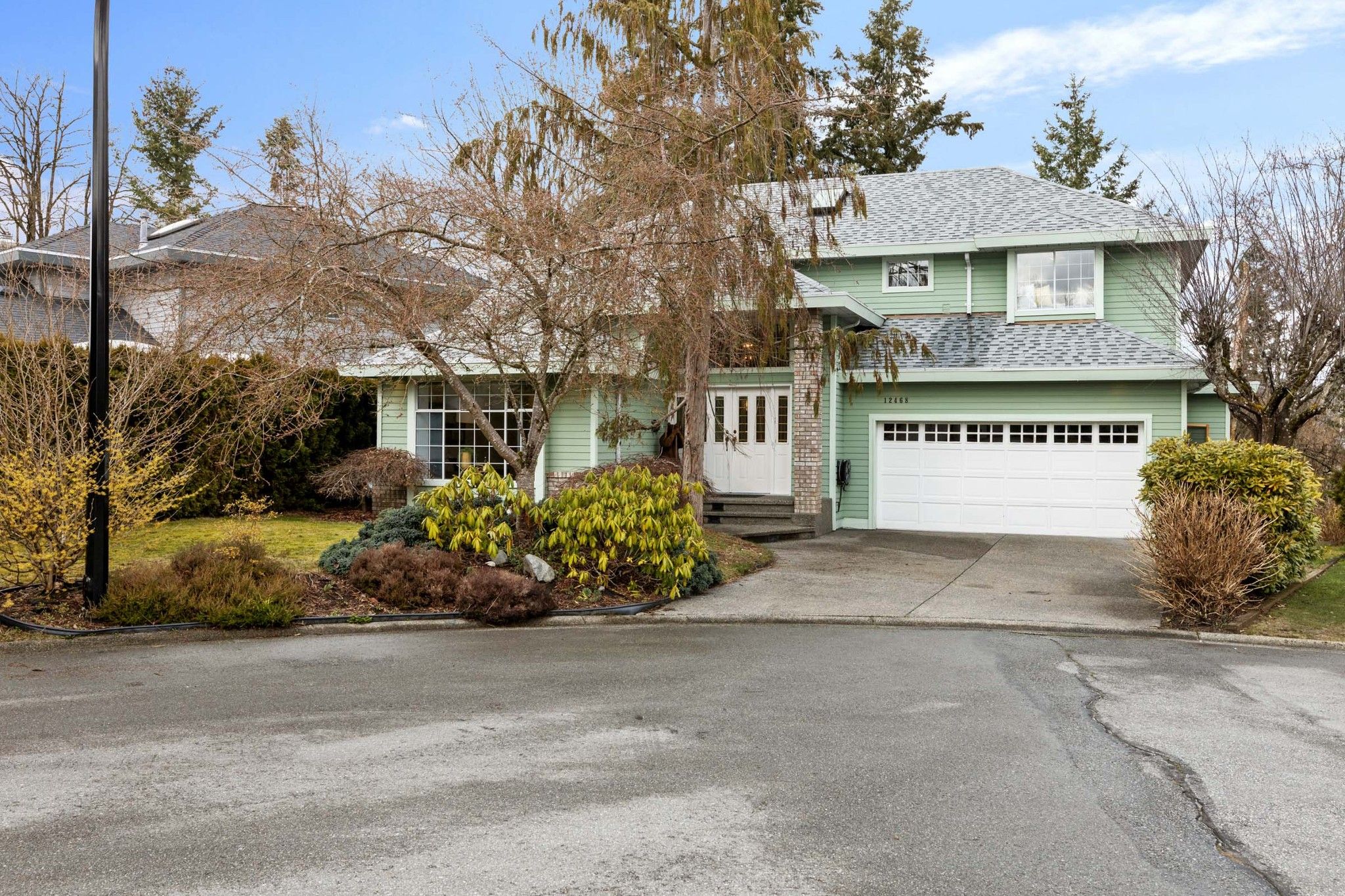 Main Photo: 12468 205 STREET in Maple Ridge: Northwest Maple Ridge House for sale : MLS®# R2759941