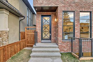 Photo 2: 4214 16A Street SW in Calgary: Altadore Semi Detached (Half Duplex) for sale : MLS®# A2105146