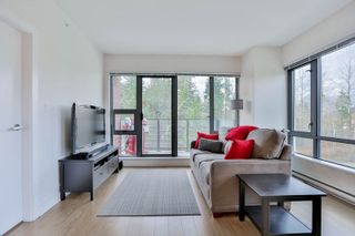 Photo 3: 303 301 CAPILANO Road in Port Moody: Port Moody Centre Condo for sale in "The Residences" : MLS®# R2031028