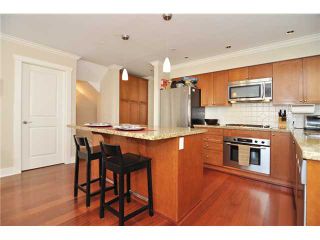 Photo 3: 4481 W 9TH Avenue in Vancouver: Point Grey Townhouse for sale (Vancouver West)  : MLS®# V957147
