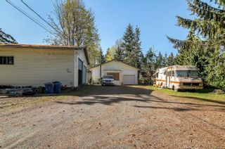 Photo 3: 2440 Oakes Rd in Black Creek: CV Merville Black Creek Manufactured Home for sale (Comox Valley)  : MLS®# 960642