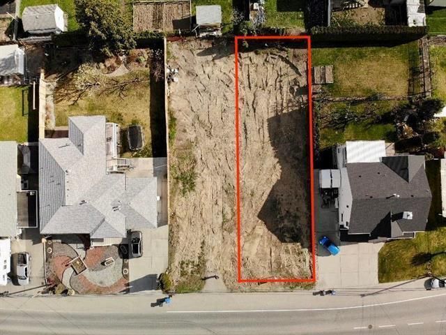 Main Photo: 185 Bach Road, in Kelowna: Vacant Land for sale : MLS®# 10260767