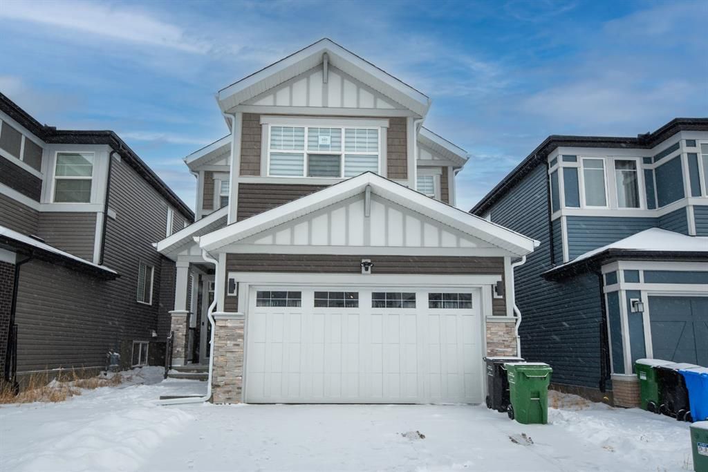 Main Photo: 340 Lucas Way NW in Calgary: Livingston Detached for sale : MLS®# A2106951