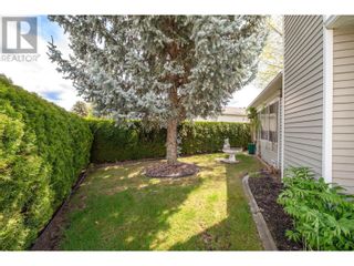 Photo 20: 1255 Raymer Avenue Unit# 573 in Kelowna: House for sale : MLS®# 10312934