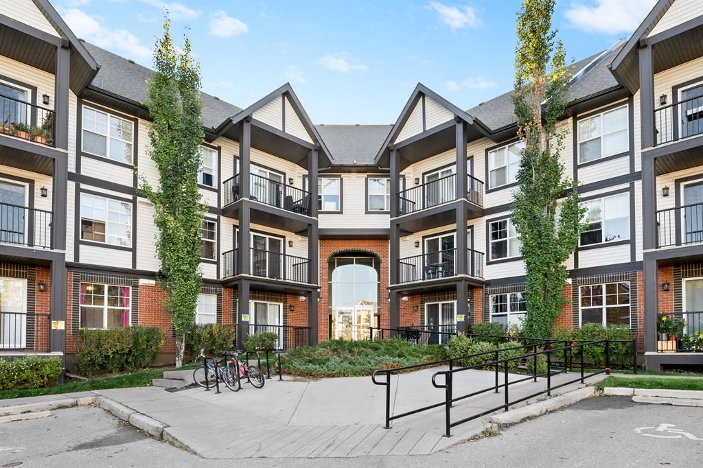 Main Photo: 109 250 New Brighton Villas SE in Calgary: New Brighton Apartment for sale : MLS®# A1259706