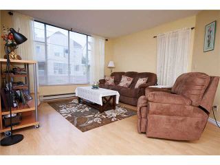 Photo 8: 322 8300 GENERAL CURRIE Road in Richmond: Brighouse South Townhouse for sale : MLS®# V891272