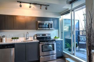 Photo 11: 403 2511 QUEBEC STREET in Vancouver: Mount Pleasant VE Condo for sale (Vancouver East)  : MLS®# R2127027