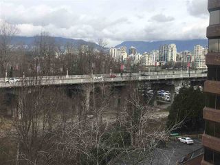 Photo 2: 703 1450 PENNYFARTHING DRIVE in Vancouver: False Creek Condo for sale (Vancouver West)  : MLS®# R2481932