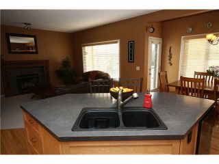 Photo 7: 907 WOODSIDE Way NW: Airdrie Residential Detached Single Family for sale : MLS®# C3556861