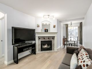 Photo 2: 212 5723 COLLINGWOOD Street in Vancouver: Southlands Condo for sale in "THE CHELSEA" (Vancouver West)  : MLS®# R2029579