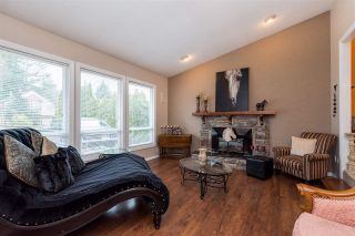 Photo 3: 2416 WOODSTOCK Drive in Abbotsford: Abbotsford East House for sale in "McMillan" : MLS®# R2446042