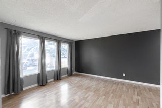 Photo 5: 40 Pennsburg Place SE in Calgary: Penbrooke Meadows Detached for sale : MLS®# A2086069