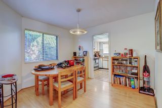 Photo 7: 2425 BAYSWATER Street in Vancouver: Kitsilano 1/2 Duplex for sale (Vancouver West)  : MLS®# R2820078